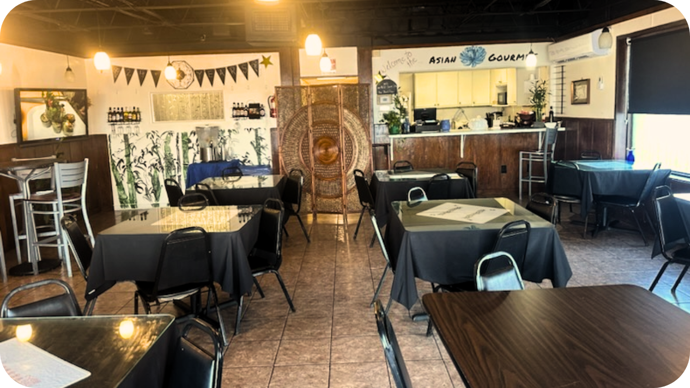 A Viet-Thai Restaurant Atmosphere in Melbourne &amp; Palm Bay